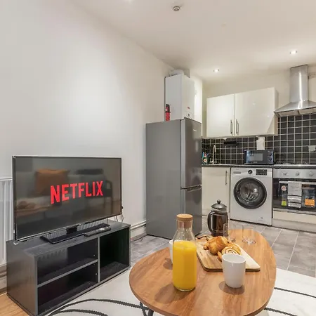 Lovely 2 Bedroom Flat, North Ldn London Exterior photo