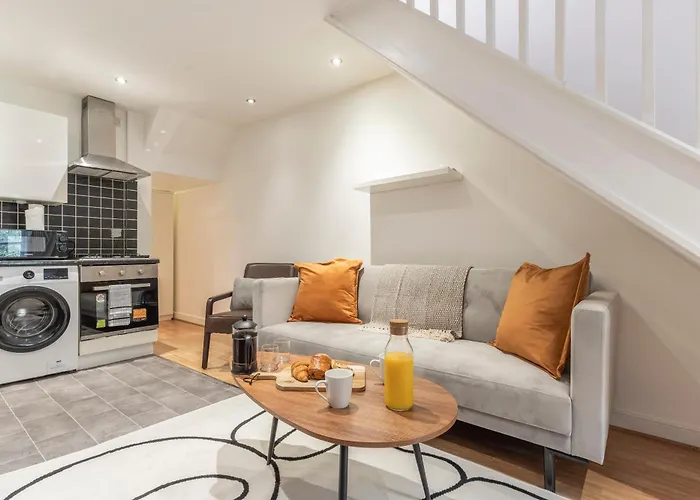 Lovely 2 Bedroom Flat, North Ldn